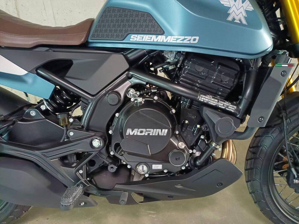 Moto Morini SEIEMMEZZO SCR (2022 - 26) (3)