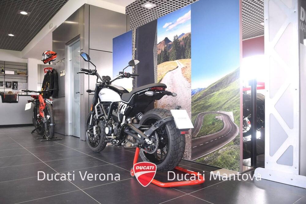 Ducati Scrambler 800 Icon (2023 - 24) (11)