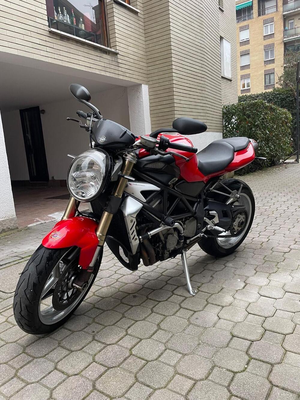 MV Agusta Brutale 910 S (2005 - 11) (3)