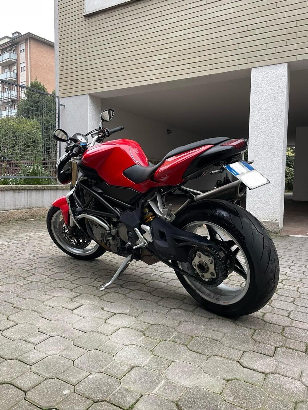 MV Agusta Brutale 910 S (2005 - 11) (4)