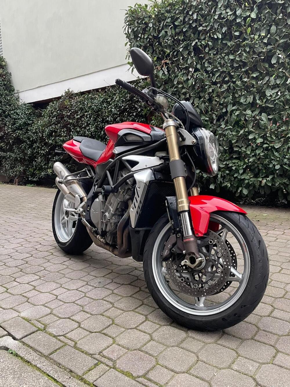 MV Agusta Brutale 910 S (2005 - 11) (5)