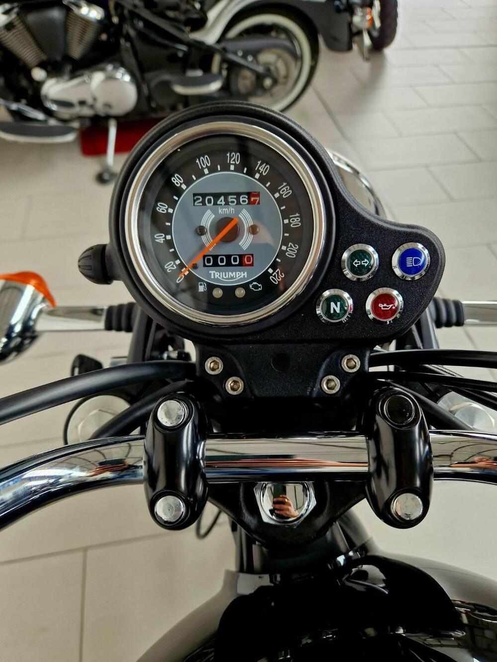 Triumph Bonneville SE (2009 - 13) (12)