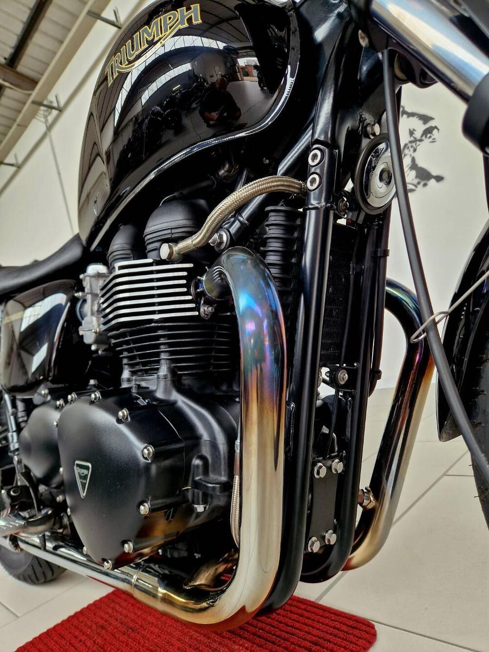 Triumph Bonneville SE (2009 - 13) (17)