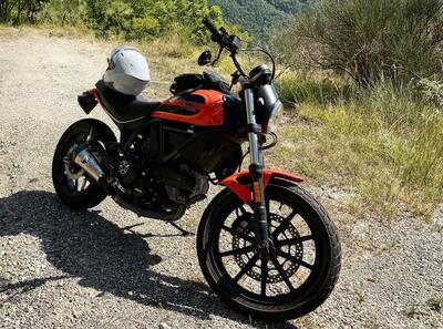 Ducati Scrambler 400 Sixty 2 (2016 - 21) usata