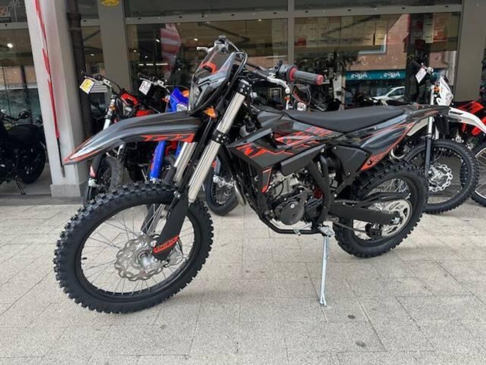 Betamotor RR 125 4T Enduro T (2025 - 26) (3)