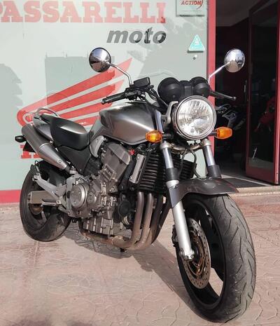 Honda Hornet 900 usata