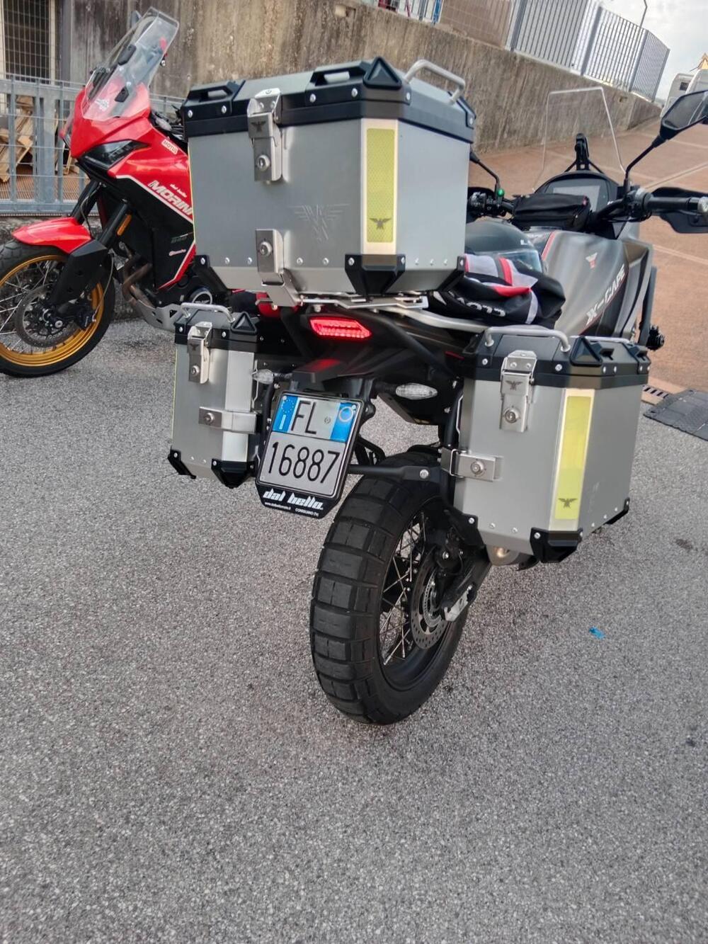 Moto Morini X-Cape 650 (2021 - 26) (3)