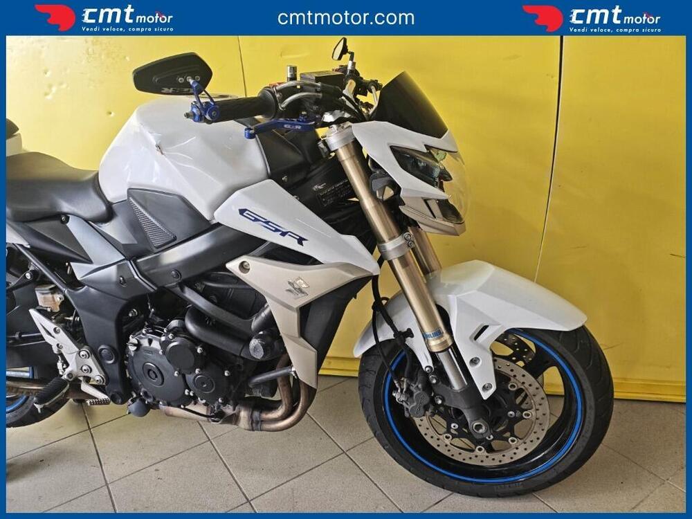Suzuki GSR 750 (2010 - 15) (8)