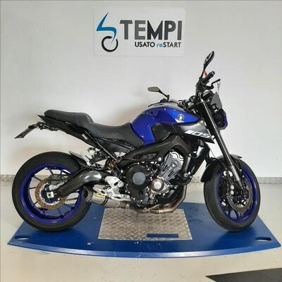 Yamaha MT-09 (2017 - 20) usata