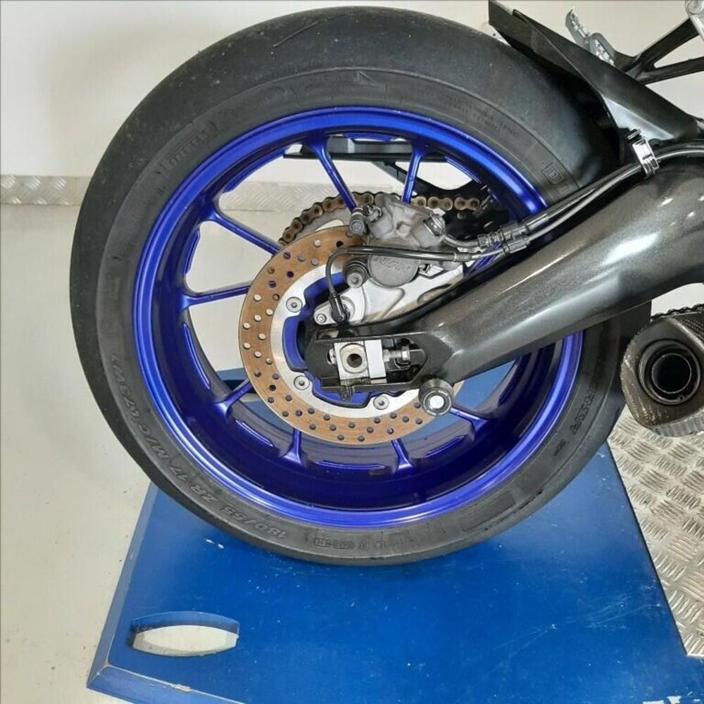 Yamaha MT-09 (2017 - 20) (7)