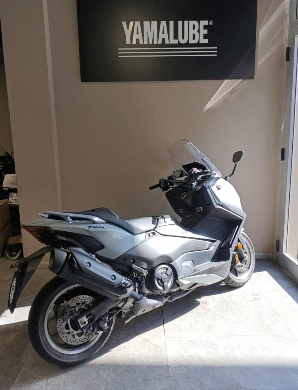 Yamaha T-Max 560 Tech Max (2025 - 26) (3)