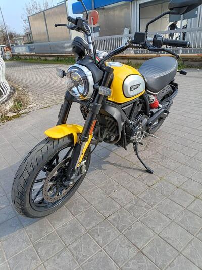 Ducati Scrambler 800 Icon (2017 - 20) usata