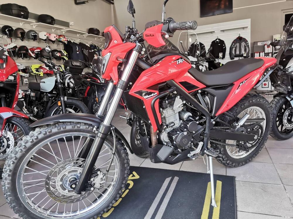 Betamotor Alp 4.0 (2024 - 26) (7)