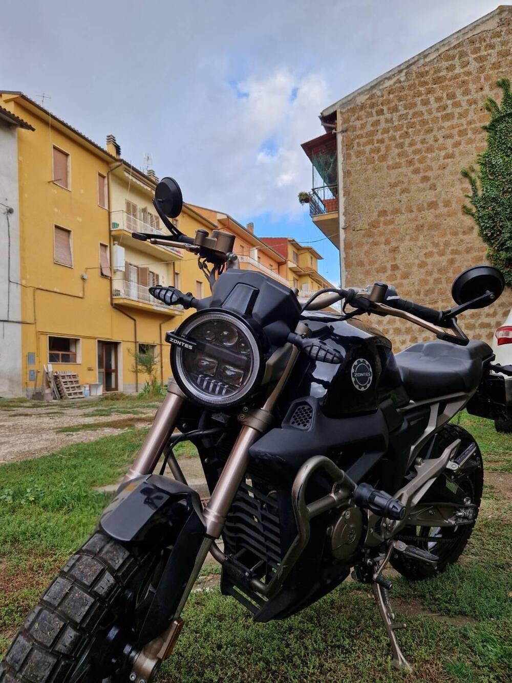 Zontes ZT125-G1 (2020 - 26) (4)