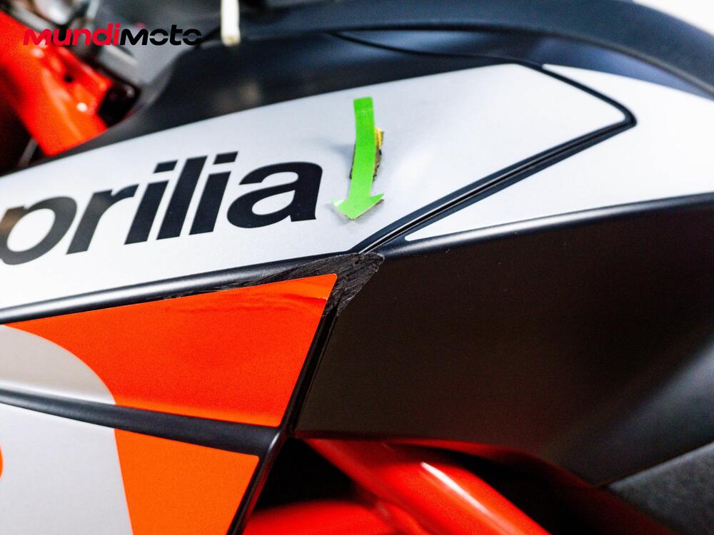 Aprilia Dorsoduro 900 (2017 - 20) (15)