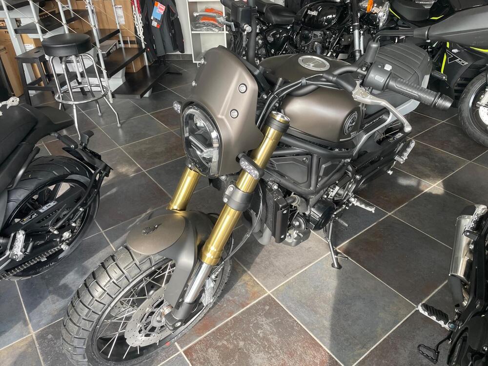 Benelli Leoncino 800 Trail (2022 - 26) (2)