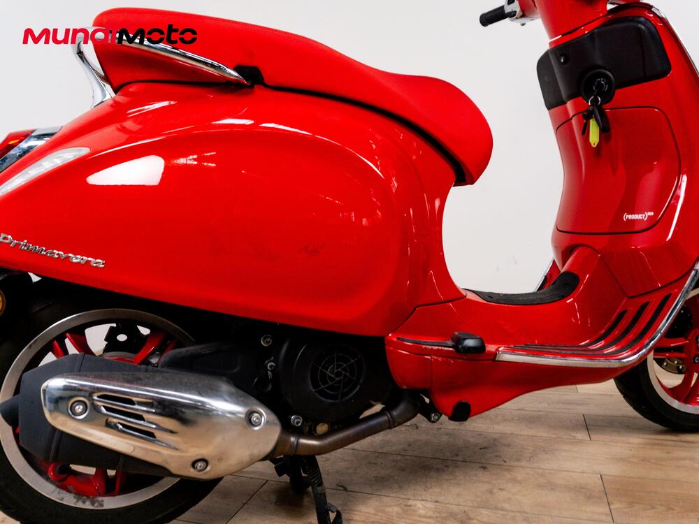 Vespa Primavera 125 RED (2025 - 26) (4)