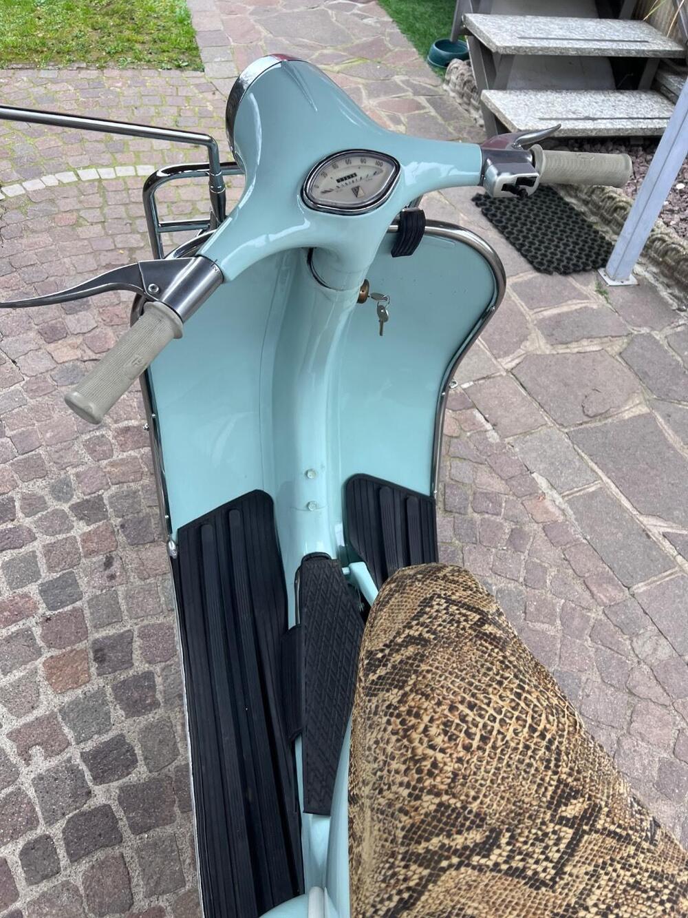 Piaggio Vespa (6)