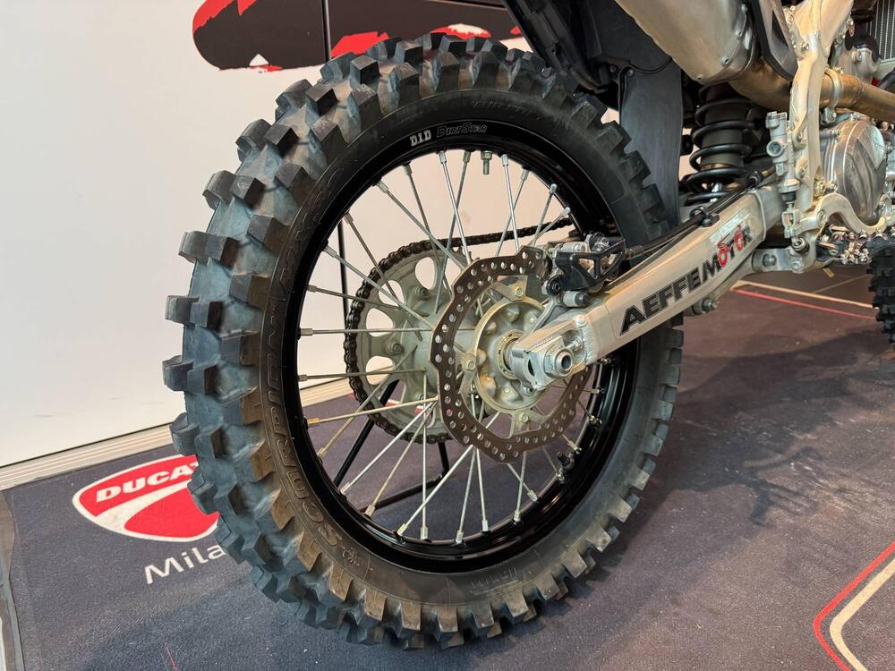 Honda CRF 250R (2025) (6)