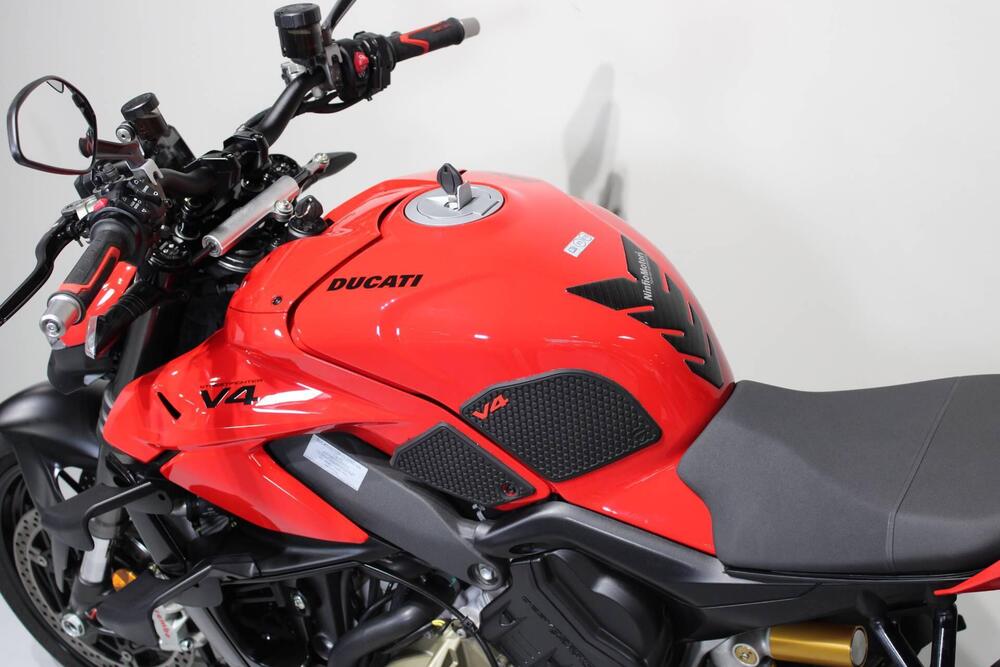 Ducati Streetfighter V4 (2023 - 24) (5)