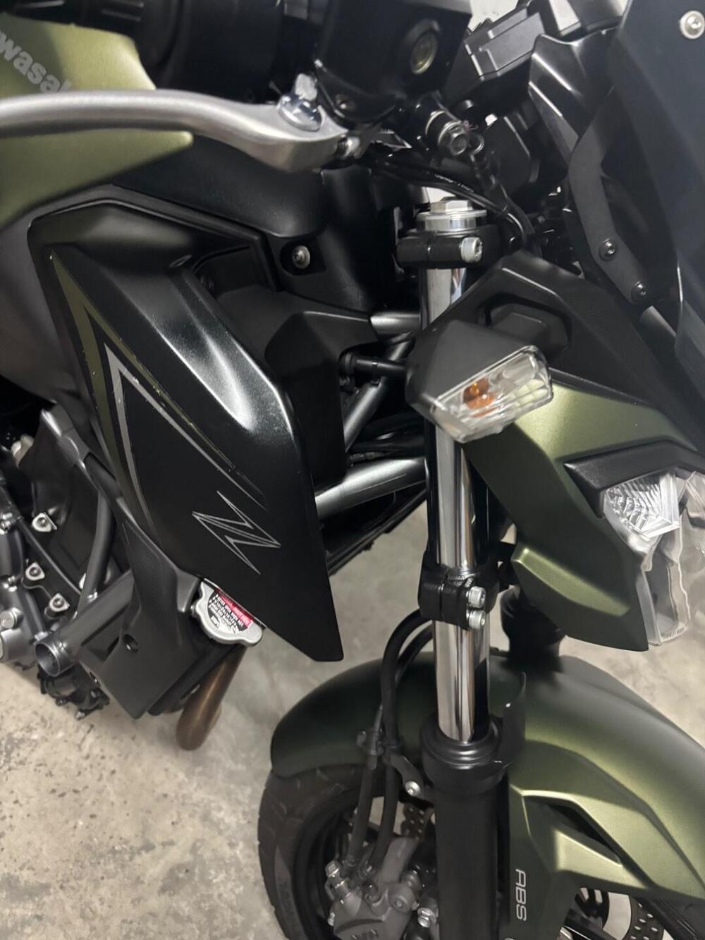 Kawasaki Z 650 (2017 - 19) (5)