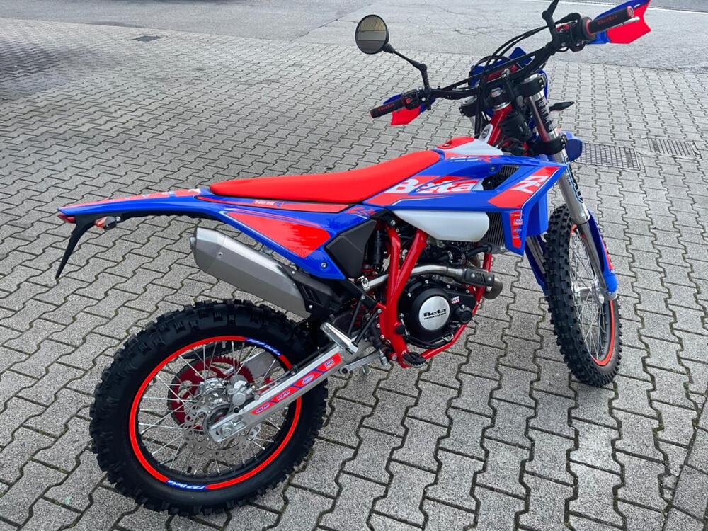 Betamotor RR 125 4T Enduro R (2024 - 26) (8)