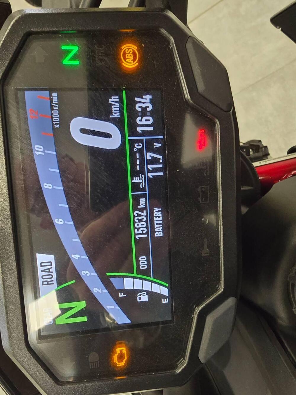 Kawasaki Z 900 (2021 - 24) (5)