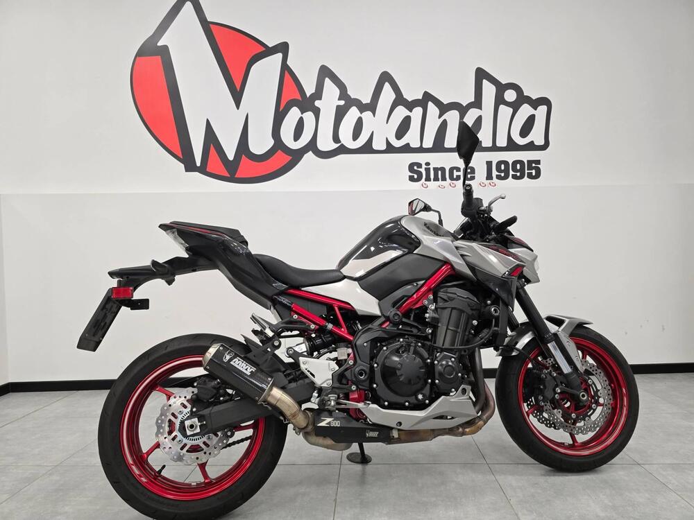 Kawasaki Z 900 (2021 - 24) (4)