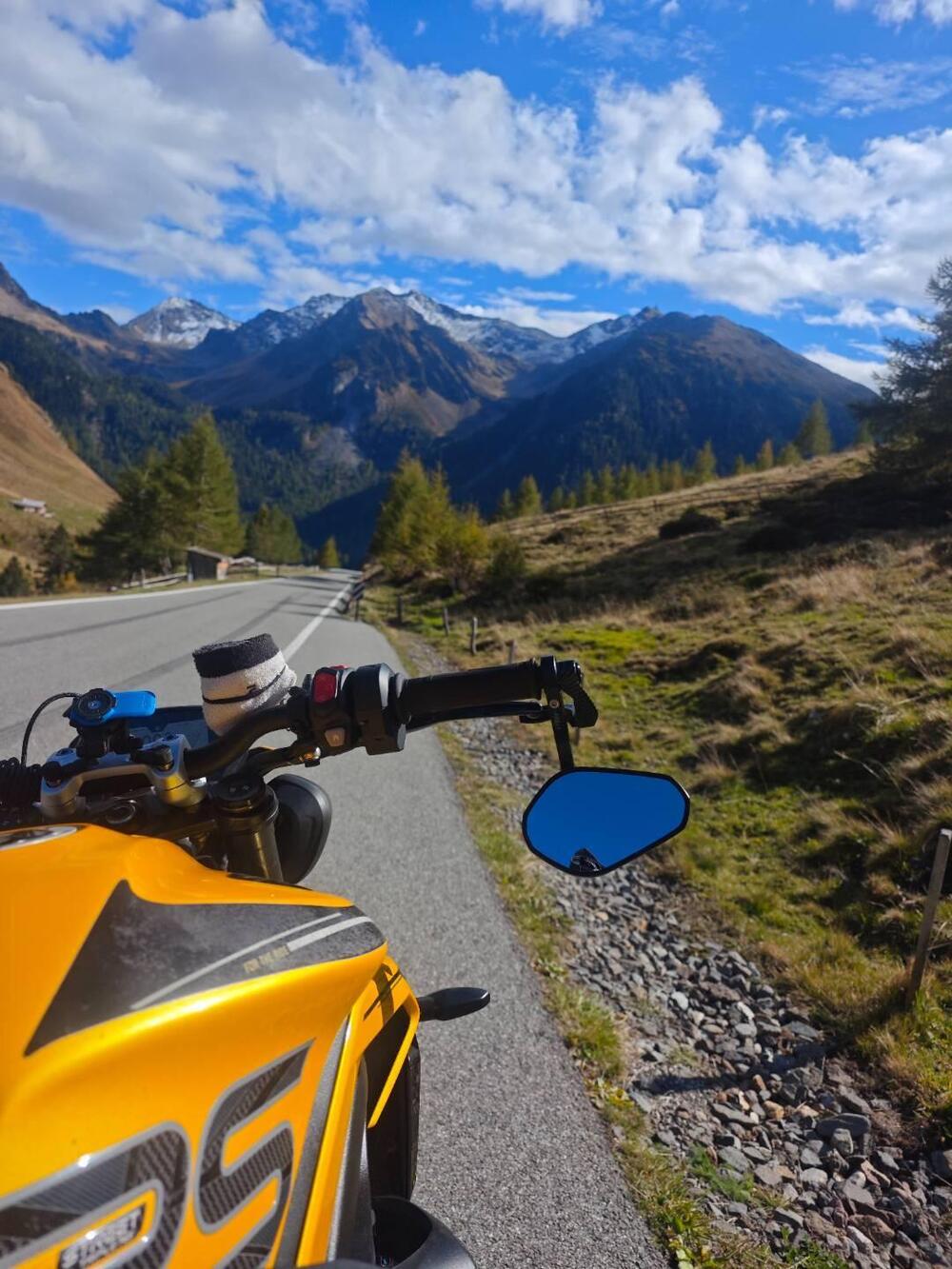 Triumph Street Triple 765 RS (2023 - 26) (10)