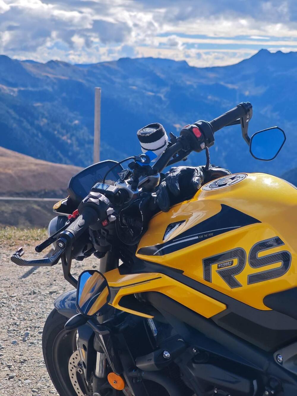 Triumph Street Triple 765 RS (2023 - 26) (13)