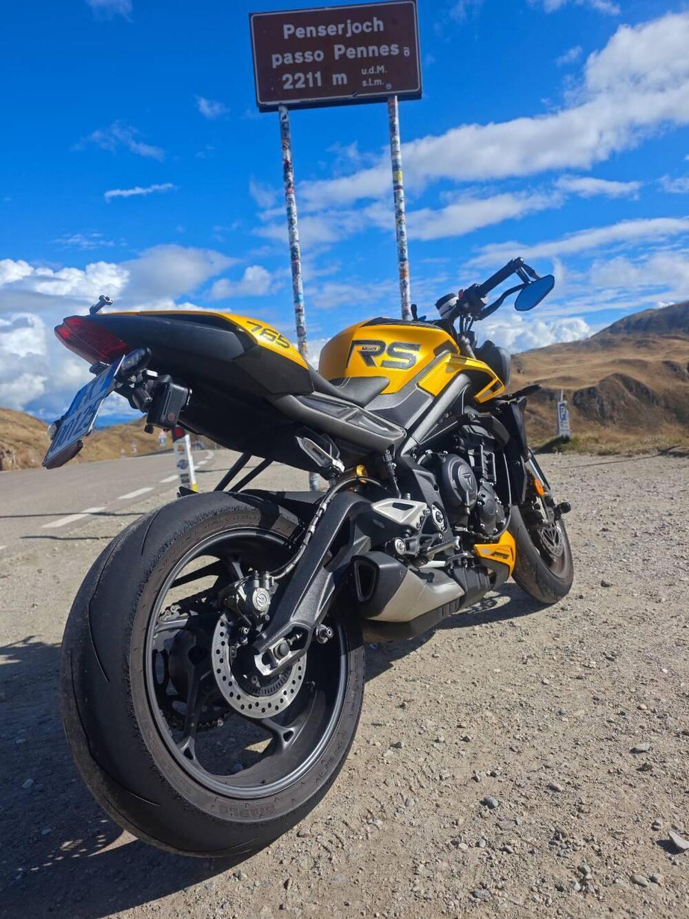 Triumph Street Triple 765 RS (2023 - 26) (17)