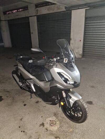 Honda ADV 350 (2022 - 24) usata