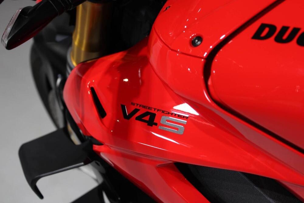 Ducati Streetfighter V4 S (2023 - 24) (7)