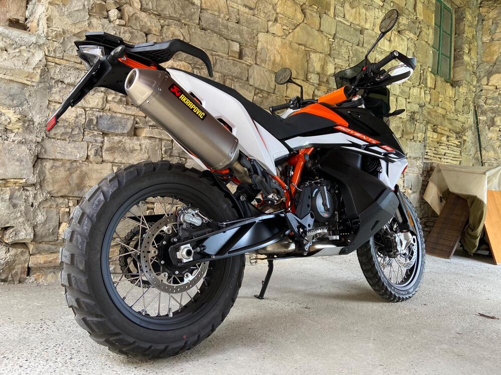 KTM 890 Adventure R (2022) (5)