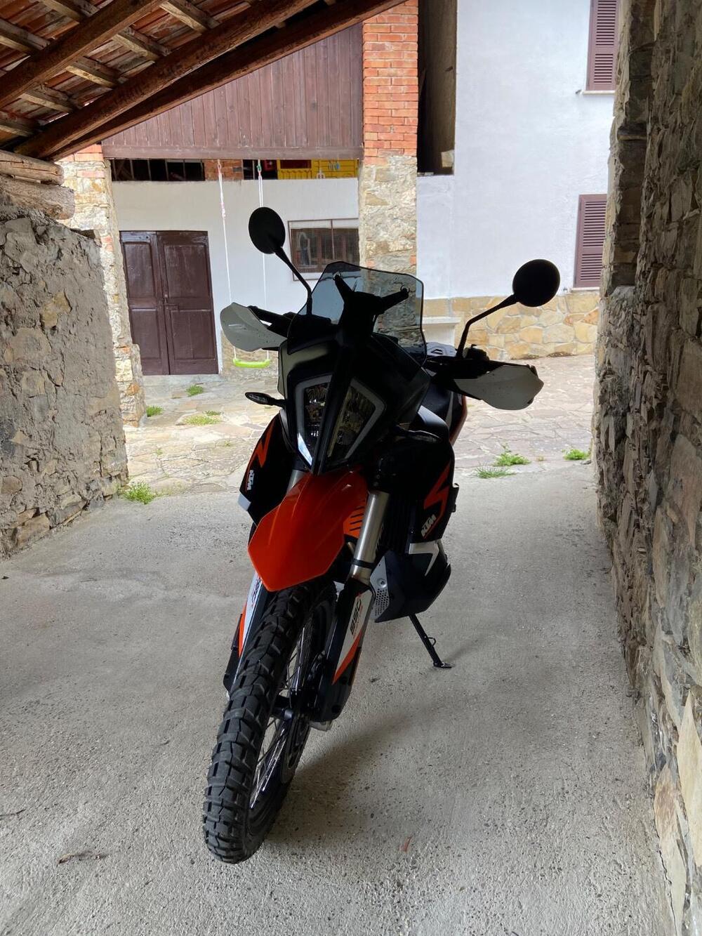 KTM 890 Adventure R (2022) (6)