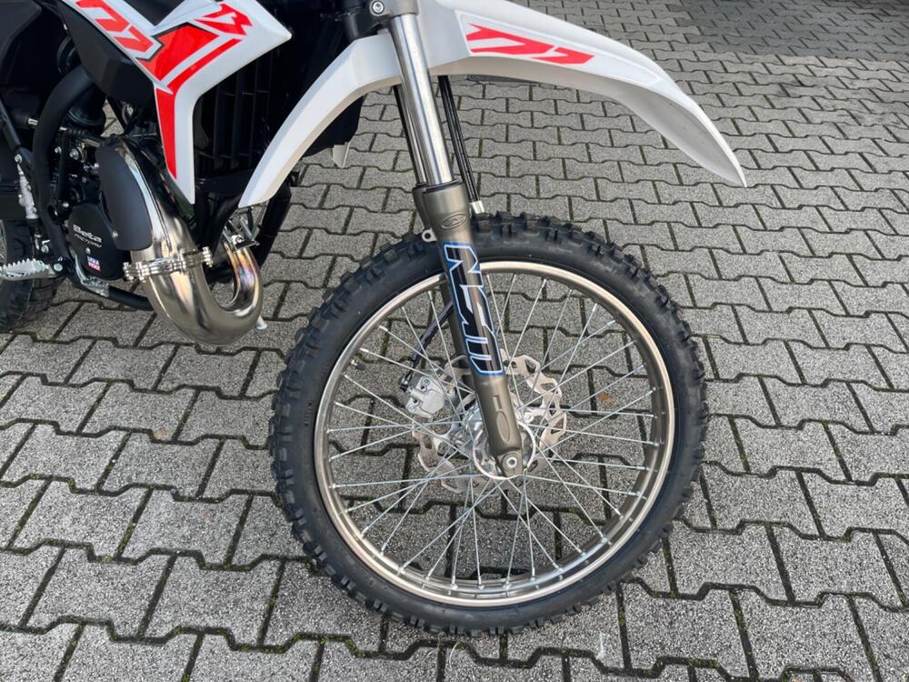 Betamotor RR 50 Enduro (2021 - 26) (7)