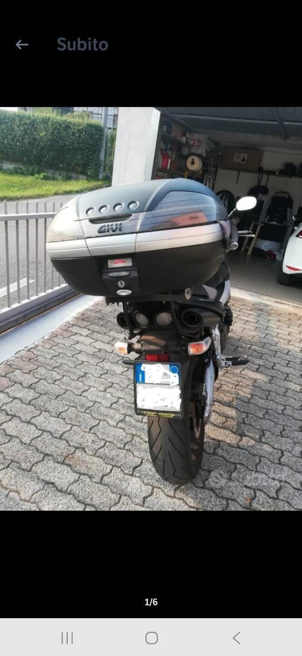 Suzuki GSR 600 (2006 - 11) (4)