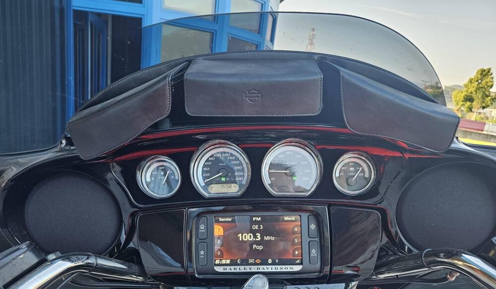 Harley-Davidson 1690 Electra Glide Ultra Limited Low (2014 - 16) - FLHTKL