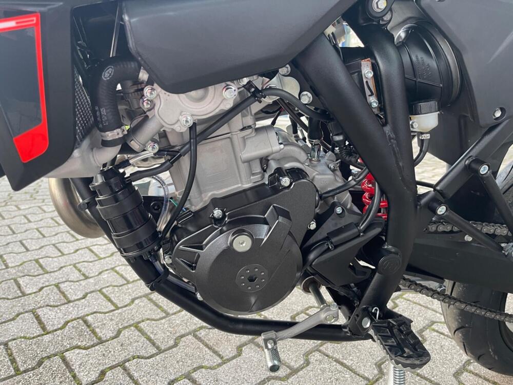 Betamotor RR 125 4T Motard T (2025 - 26) (5)