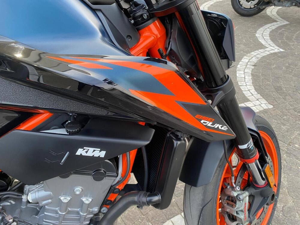 KTM 890 Duke R (2022 - 23) (6)