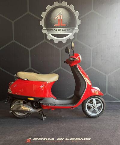 Vespa LX 50 2T (2009 - 14) usata