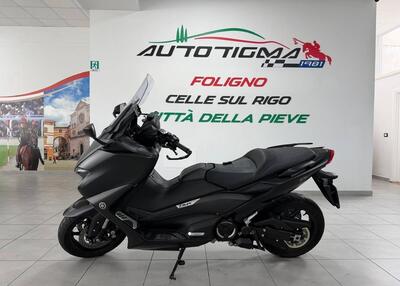Yamaha T-Max 560 (2020 - 21) usata