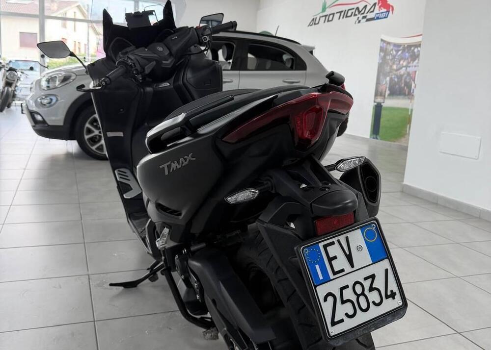 Yamaha T-Max 560 (2020 - 21) (3)