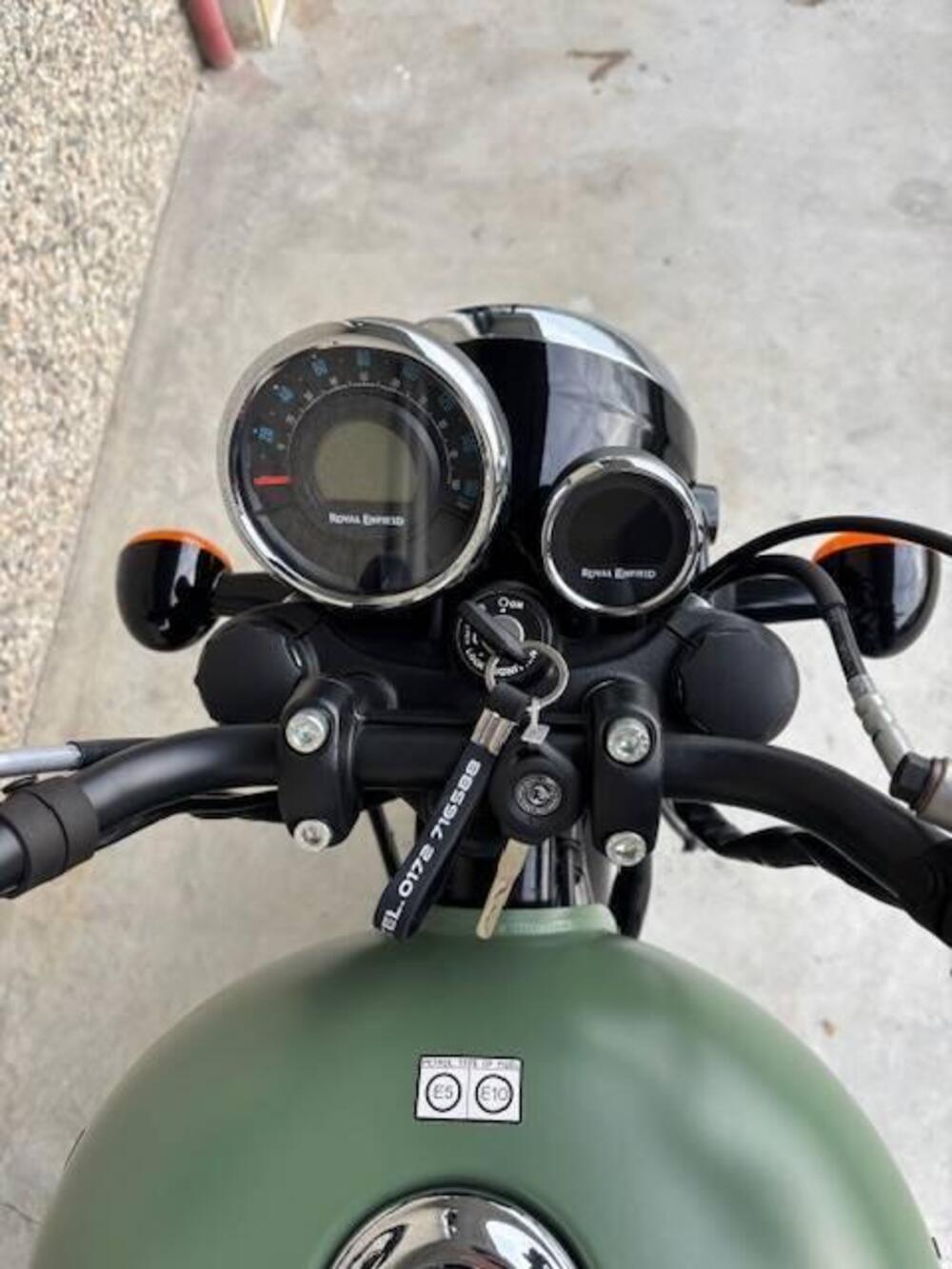 Royal Enfield Meteor 350 (2021 - 26) (10)