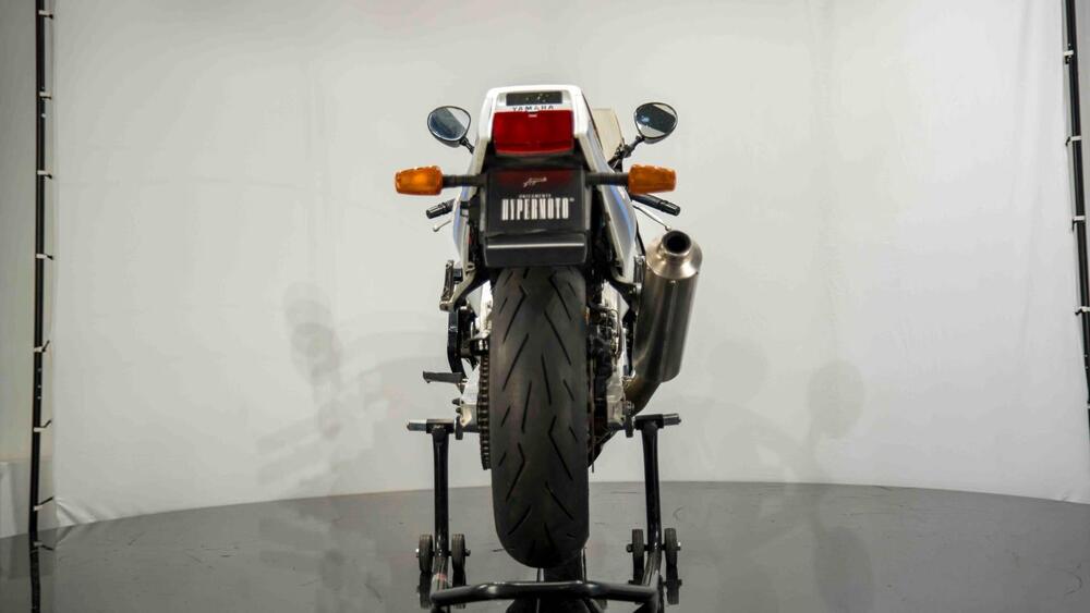 Yamaha FZR 1000 Exup (1989 - 90) (8)