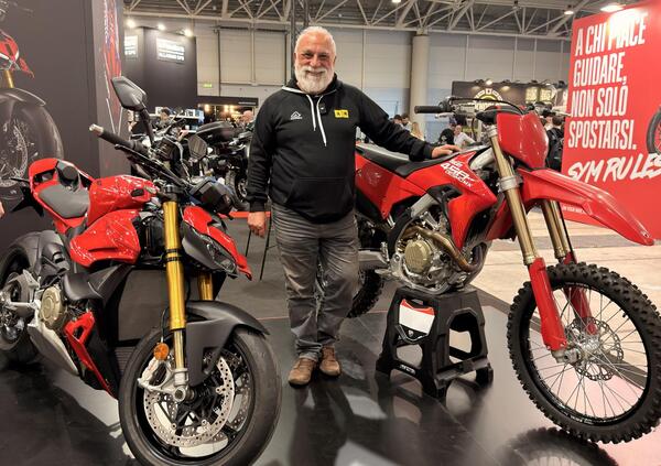 Ducati a Motodays 2026, tra lusso estremo e voglia di fango [VIDEO]