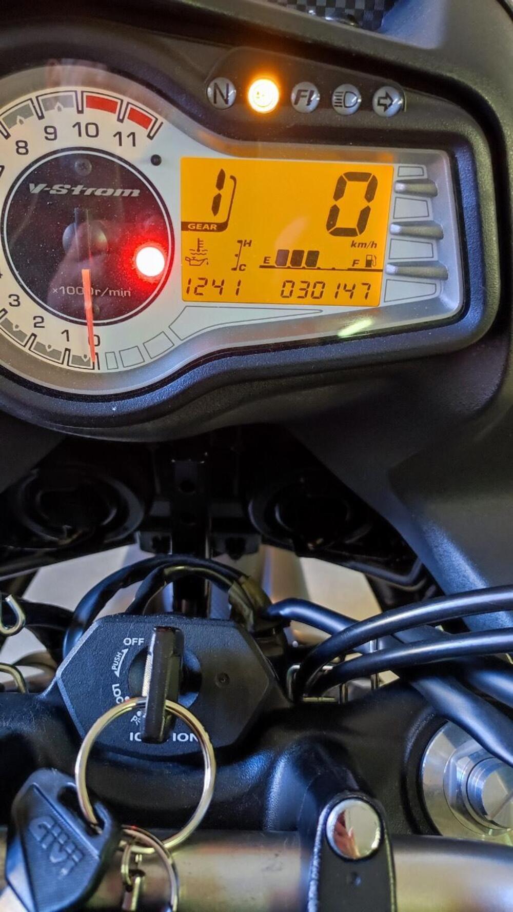 Suzuki V-Strom 650 ABS (2011 - 17) (4)