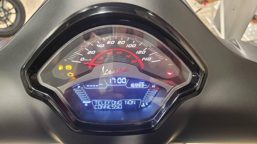 Vespa GTS 300 Super Sport (2023 - 24) (5)