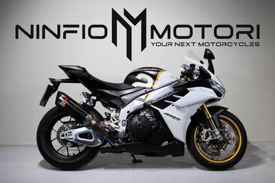 Aprilia RSV4 1100 Factory (2021 - 24) usata