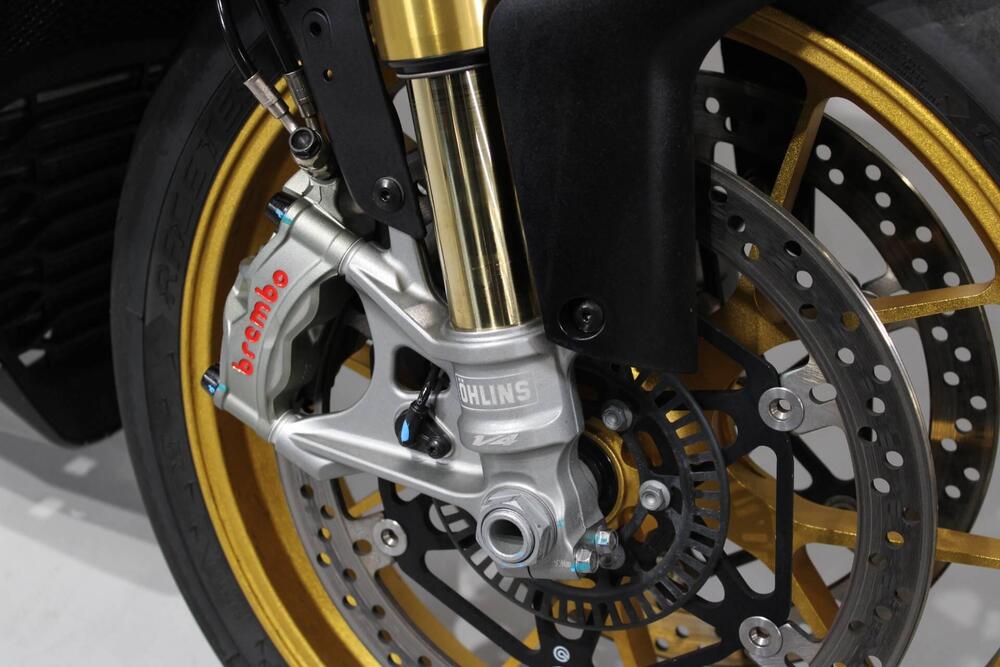 Aprilia RSV4 1100 Factory (2021 - 24) (8)